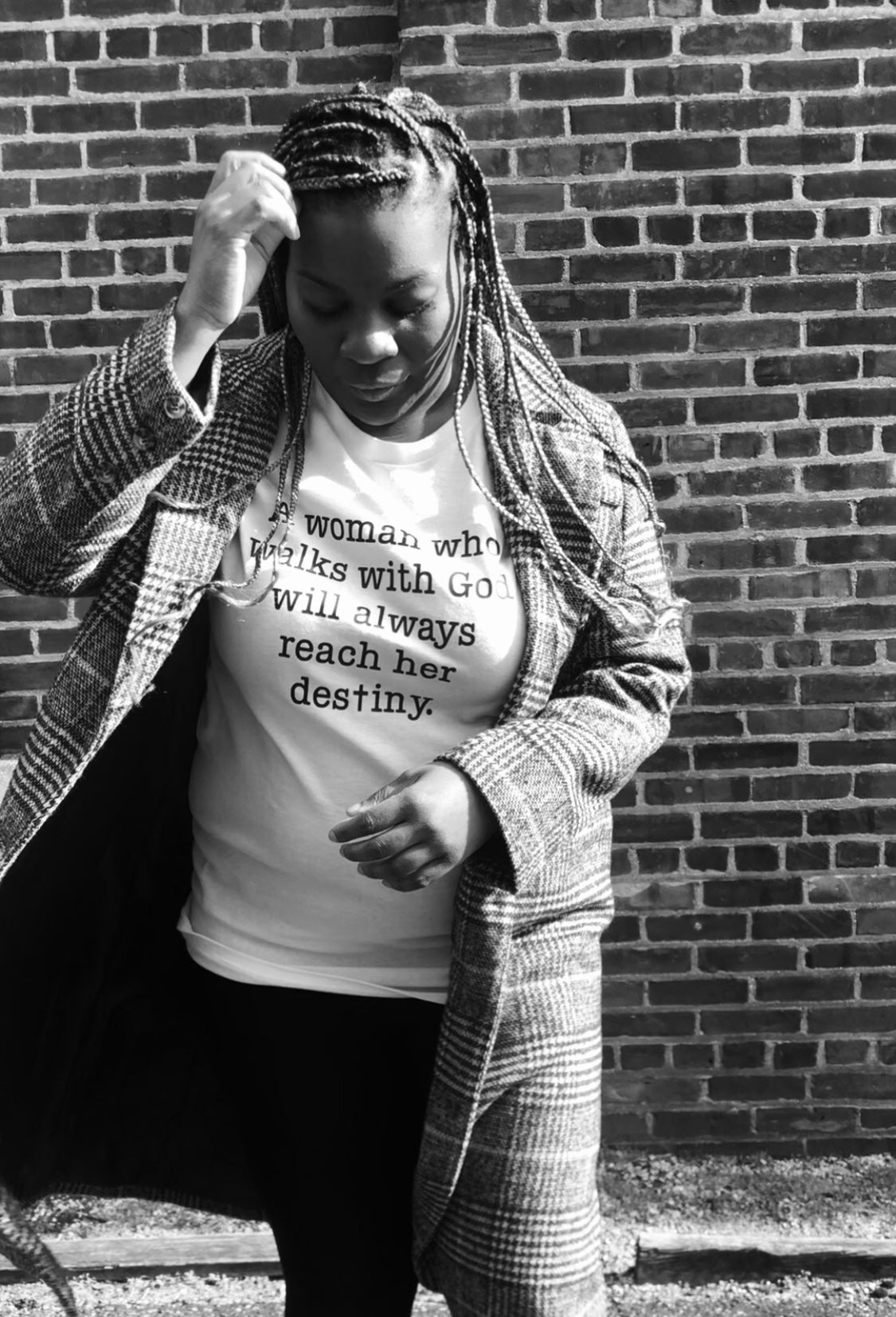 A woman who walks with God Tee